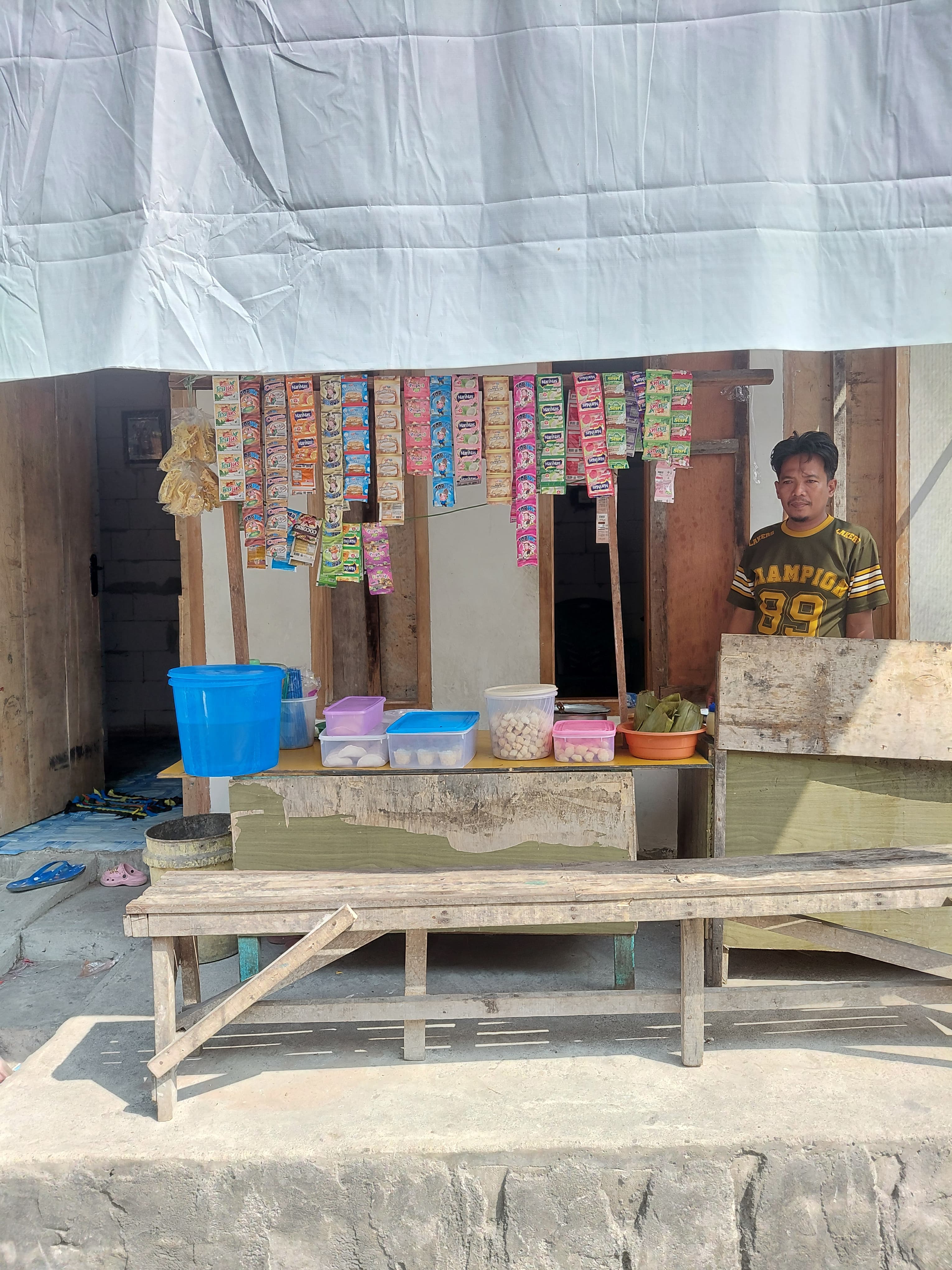 Warung Suvi